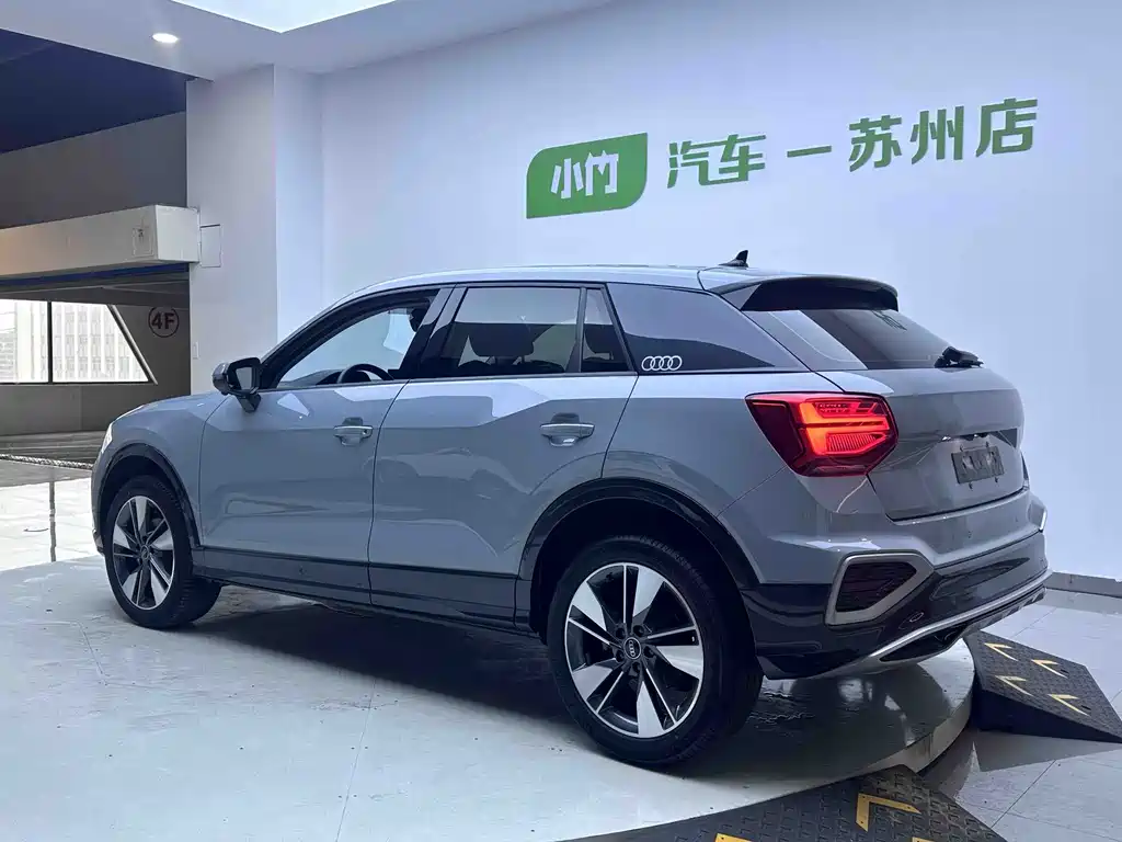 Audi Q2L 2022