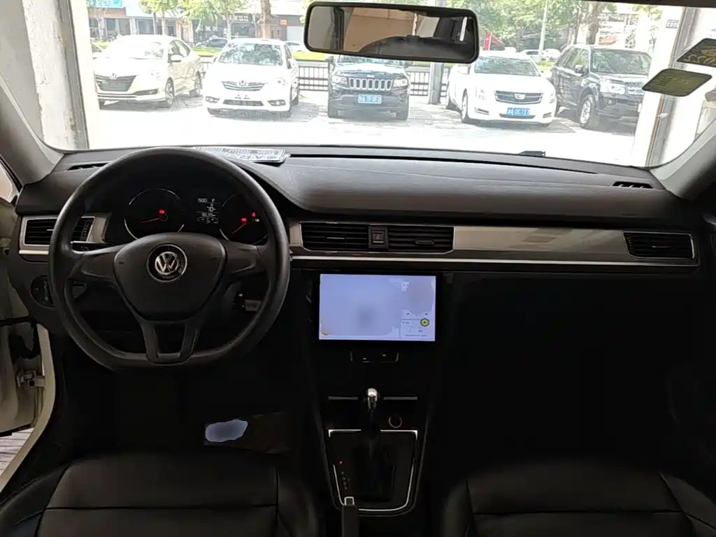 Volkswagen Bora 2016