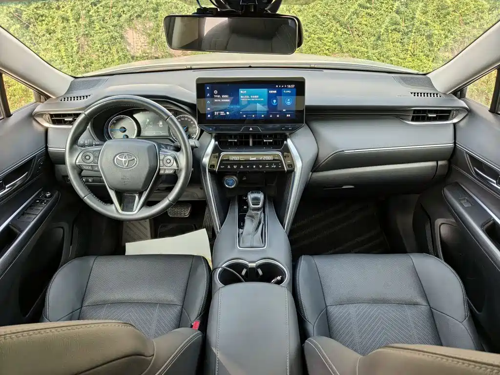 Toyota Harrier 2021 — фото 11