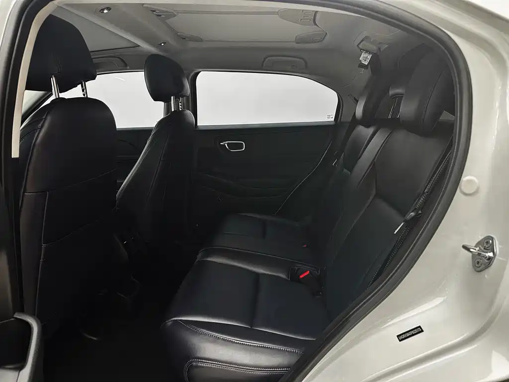 Honda Vezel 2023 — фото 13