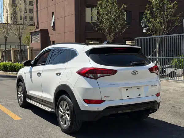Hyundai Tucson 2015