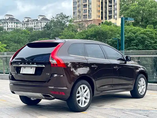 Volvo XC60 2017
