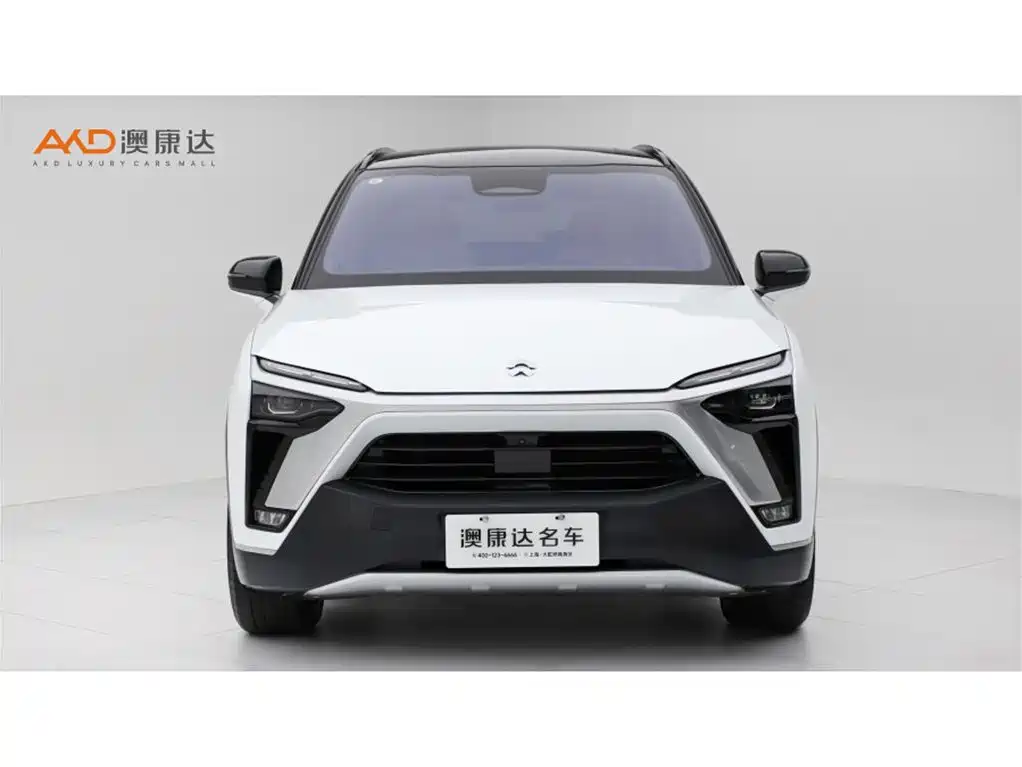 NIO ES8 2021
