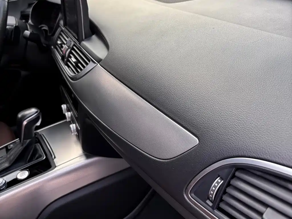 Audi A6L 2017 — фото 18
