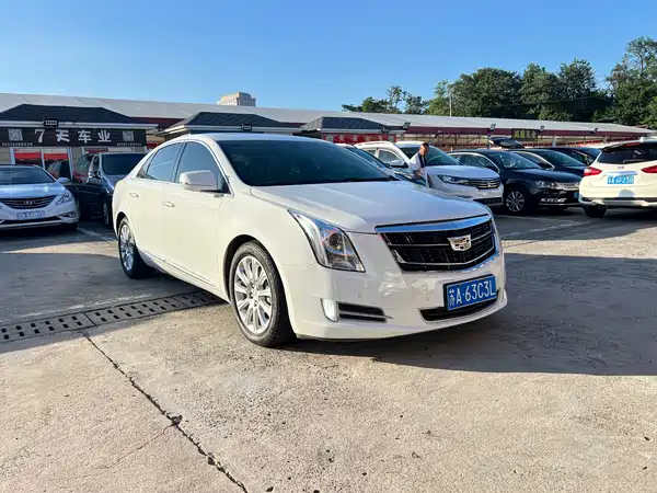 Cadillac XTS 2016