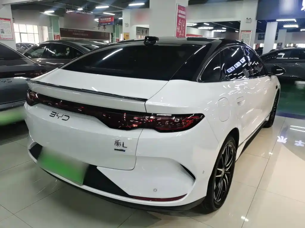 BYD Qin L 2025 — фото 7