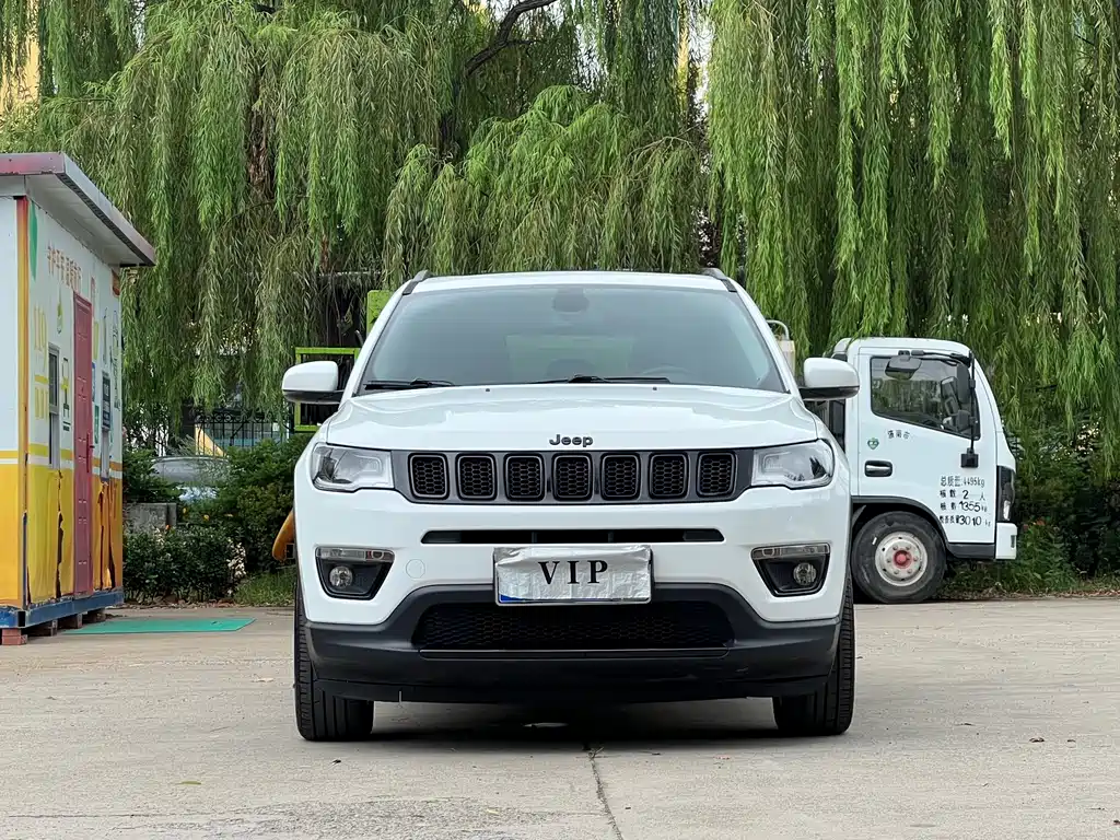 Jeep Compass 2020 — фото 2