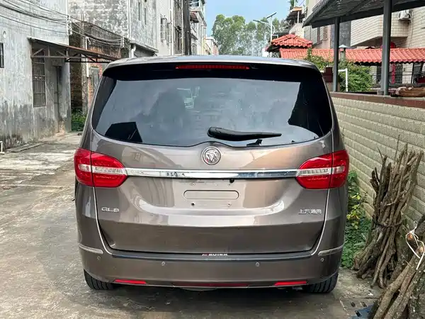 Buick GL8 2016