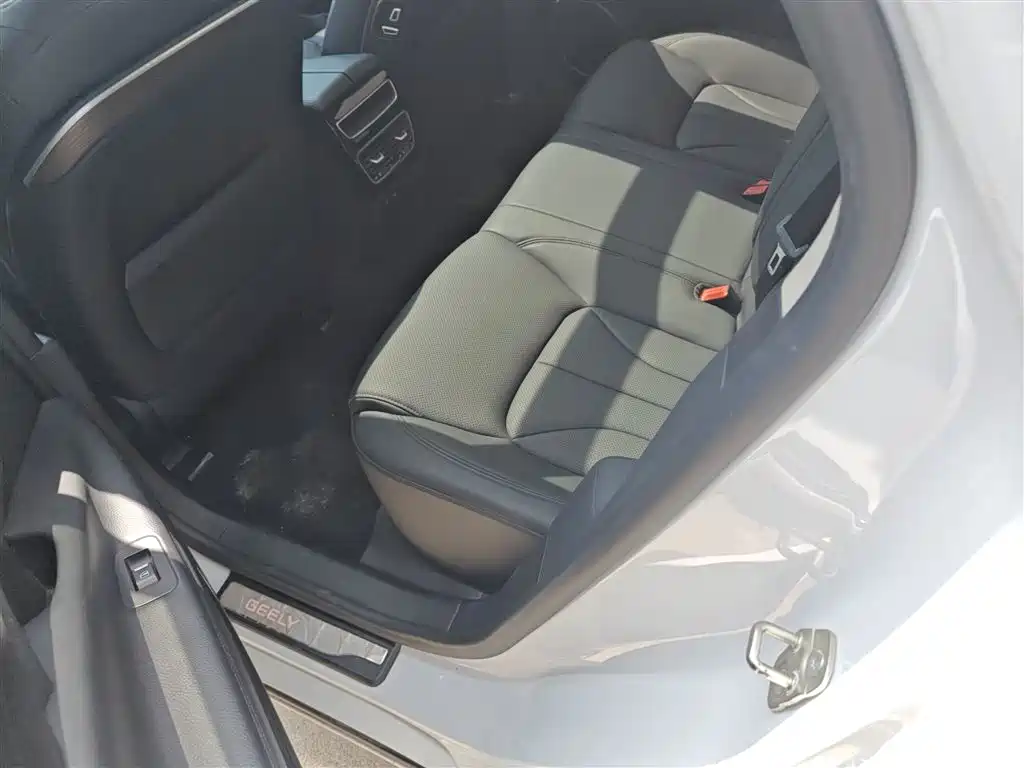 Geely Borui 2018 — фото 17