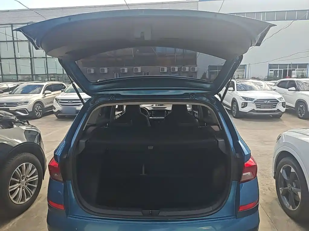 Skoda Kamiq 2020 — фото 19