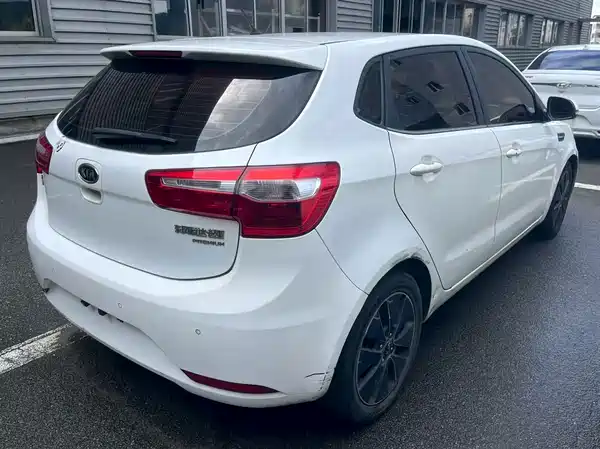 Kia K2 2012