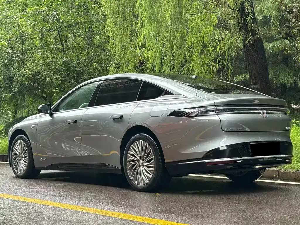 Buick Zhijing L7 2025 — фото 4