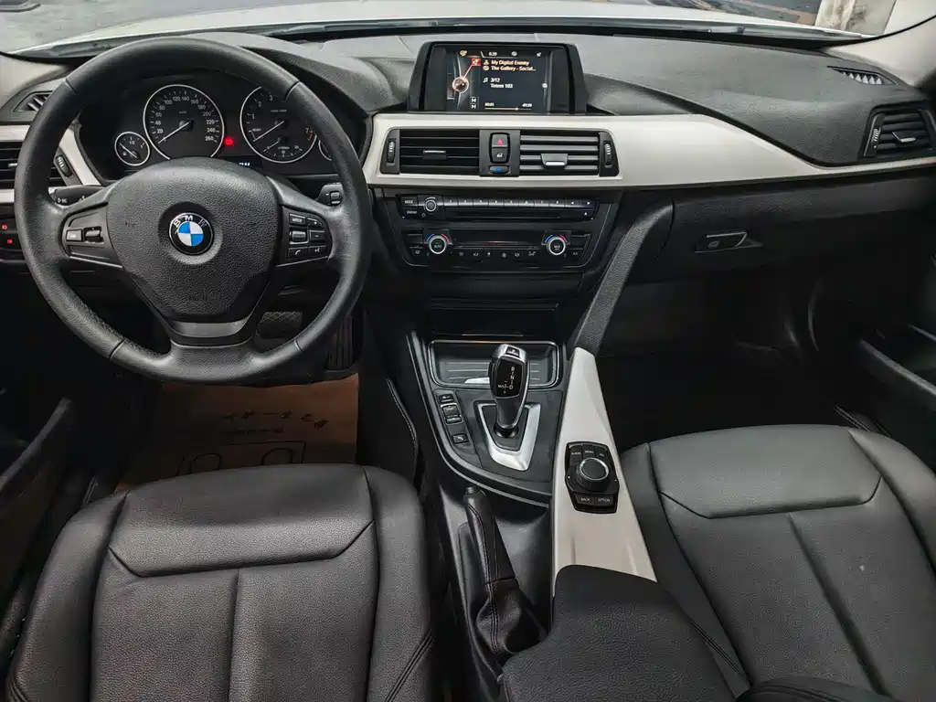 BMW 3 Series 2015 — фото 4