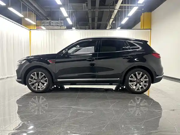 Hongqi HS5 2023