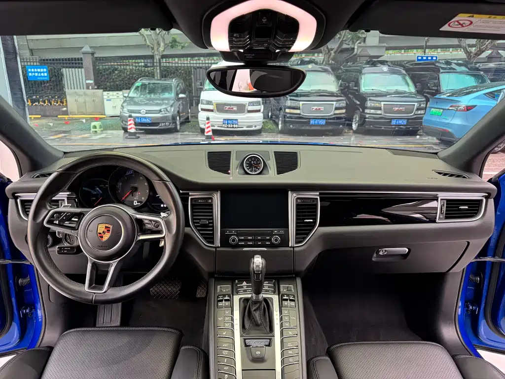 Porsche Macan 2018