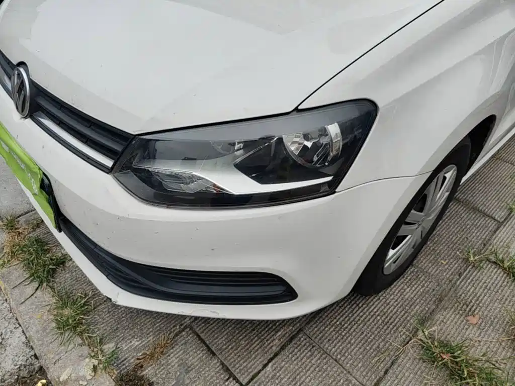 Volkswagen Polo 2018 — фото 24