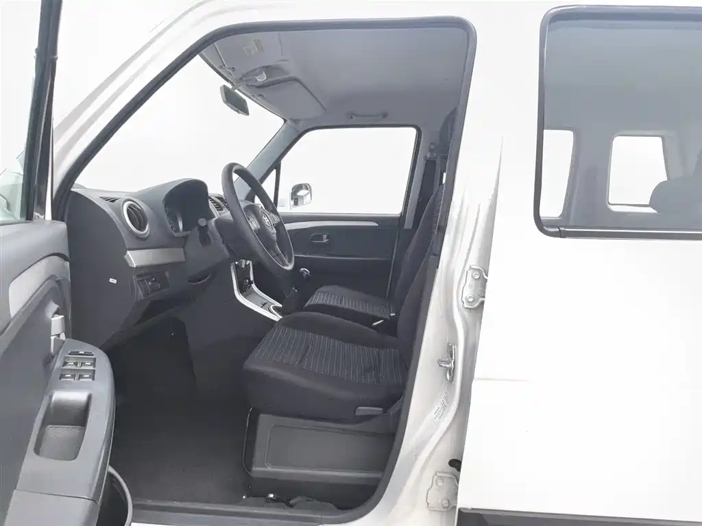 Suzuki Wagon R X5 2016 — фото 10