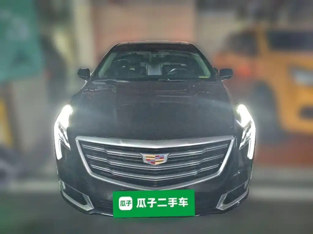Cadillac XTS 2018 — фото 1