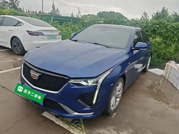 Cadillac CT4 2021