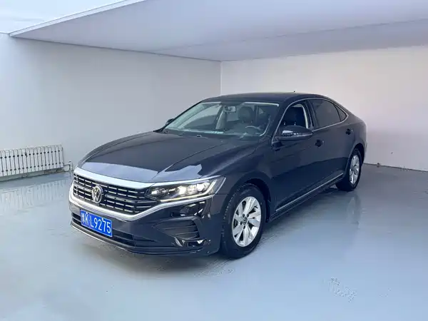 Volkswagen Passat 2023