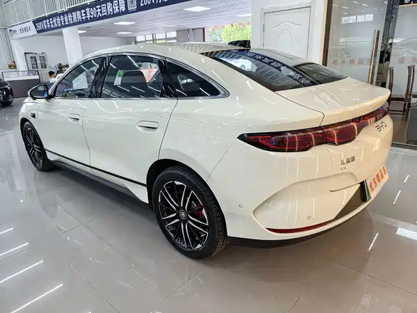 BYD Qin L 2025