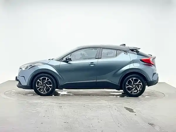 Toyota C-HR 2021