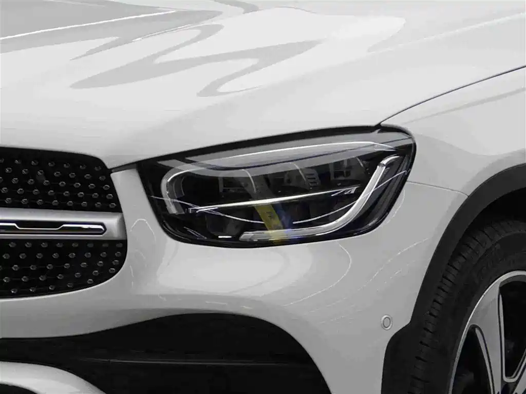 Mercedes-Benz GLC 2022 — фото 3