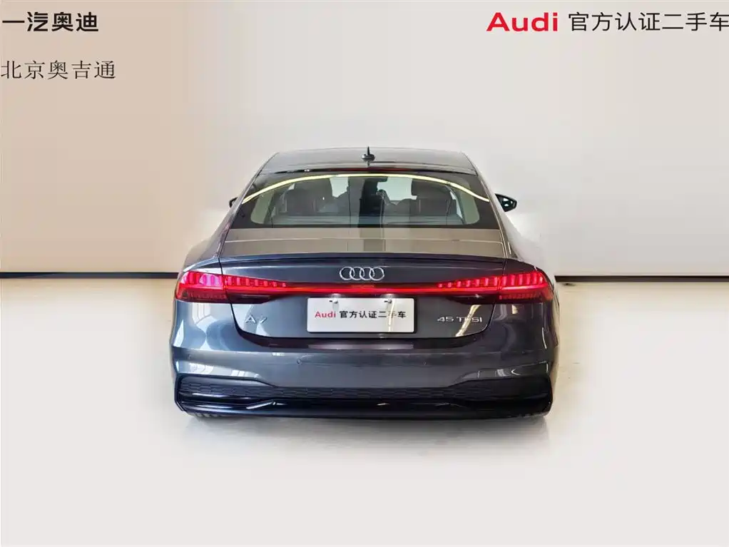 Audi A7 2025 — фото 9