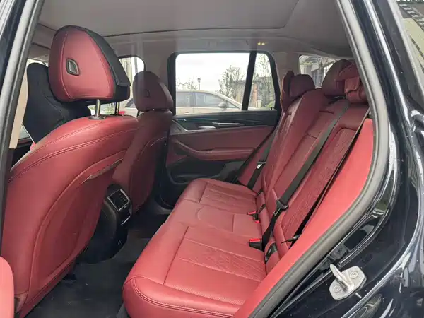BMW iX3 2023