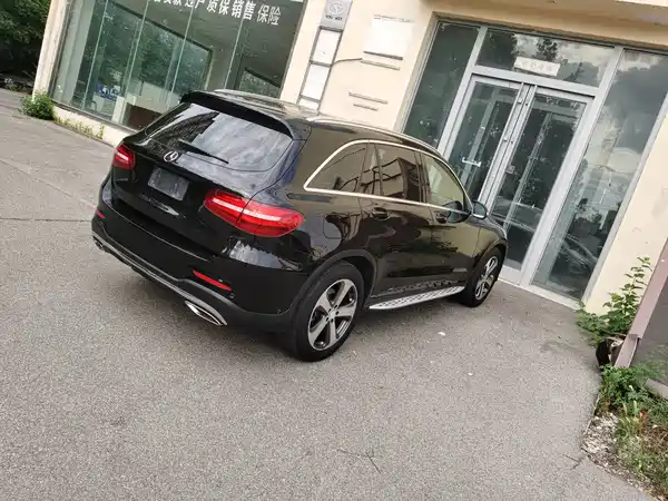 Mercedes-Benz GLC 2016
