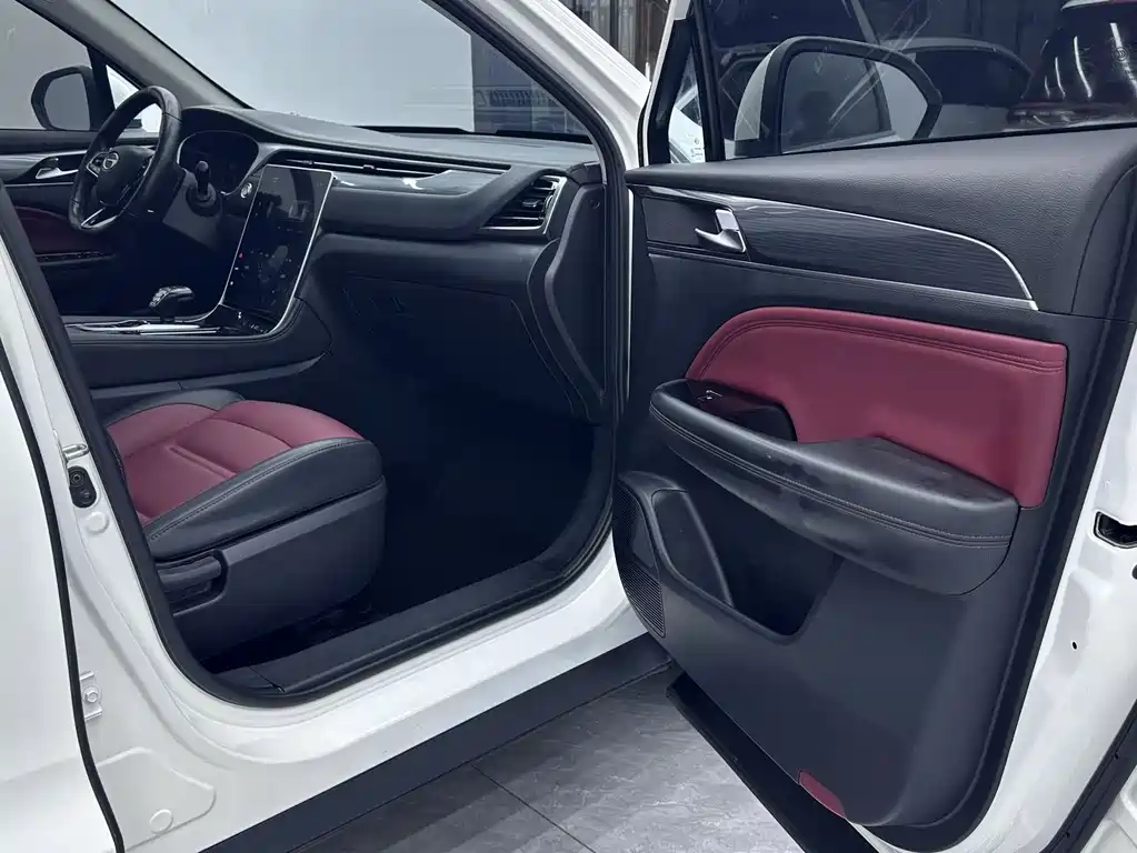 GAC Trumpchi GS4 PLUS 2022 — фото 16