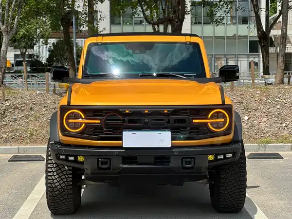 Ford Bronco 2025