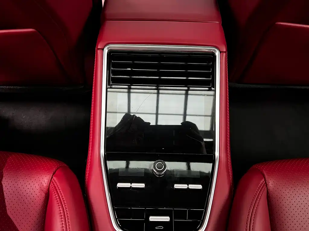 Porsche Panamera 2023 — фото 18
