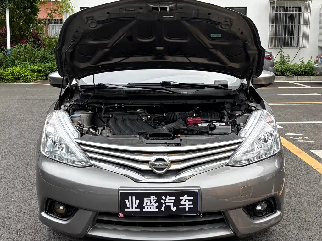 Nissan Livina 2014 — фото 14