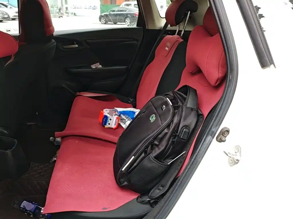 Honda Fit 2016 — фото 17