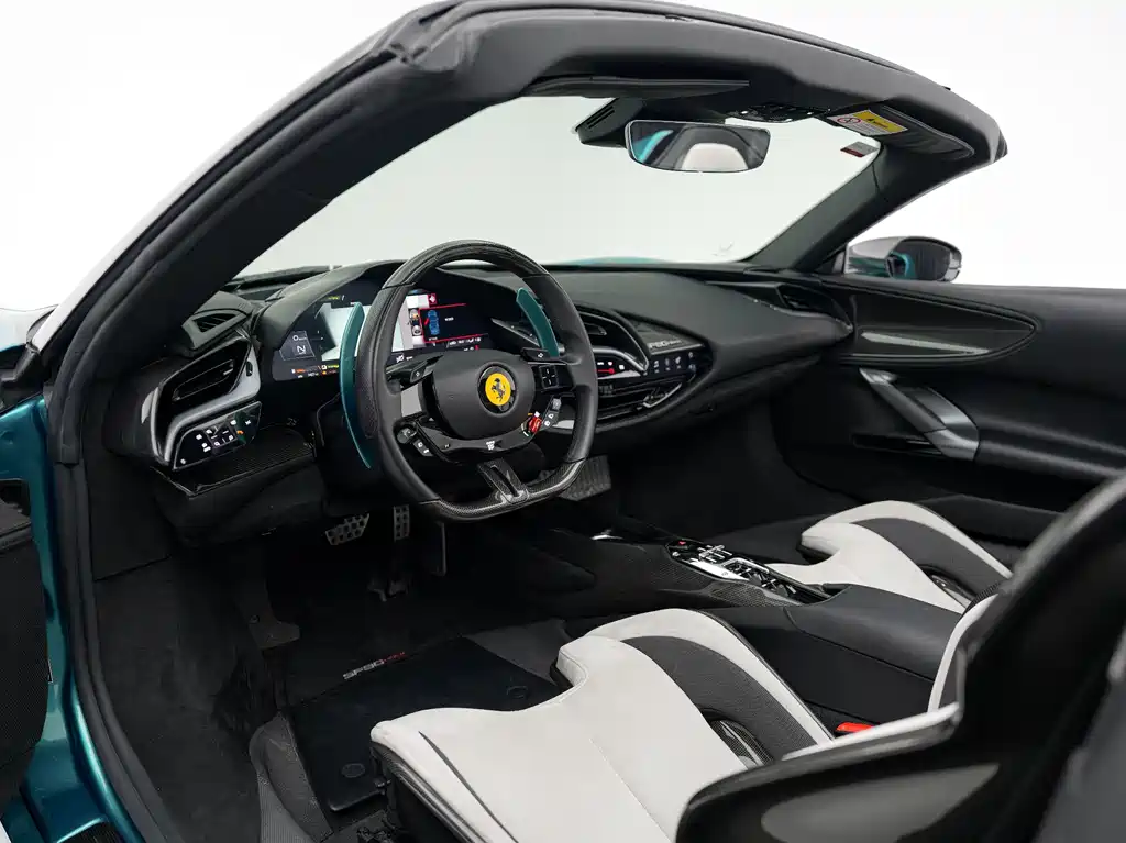 Ferrari SF90 2022 — фото 23