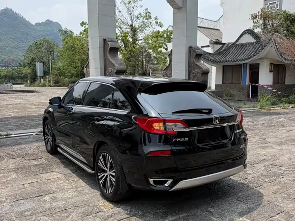 Honda Avancier 2017