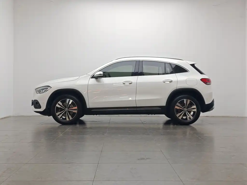 Mercedes-Benz GLA 2022 — фото 10