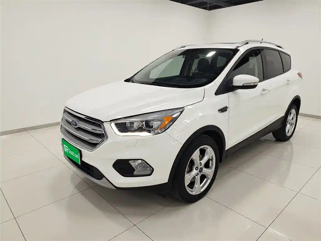 Ford Kuga 2018 — фото 1