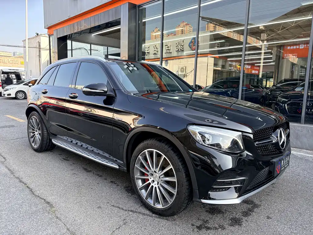 Mercedes-Benz GLC AMG 2019 — фото 3