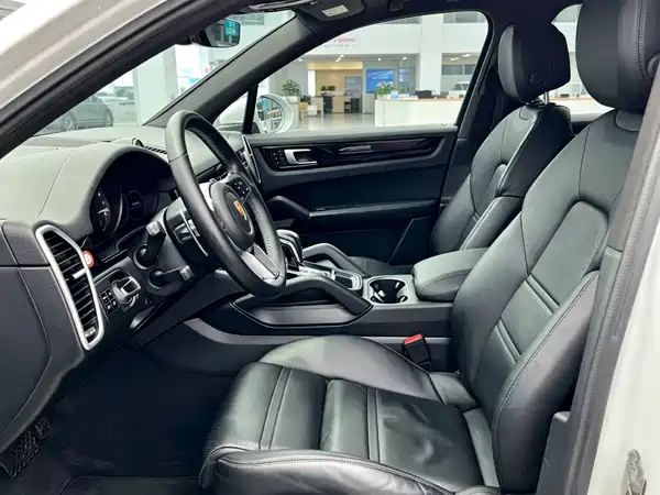 Porsche Cayenne 2019
