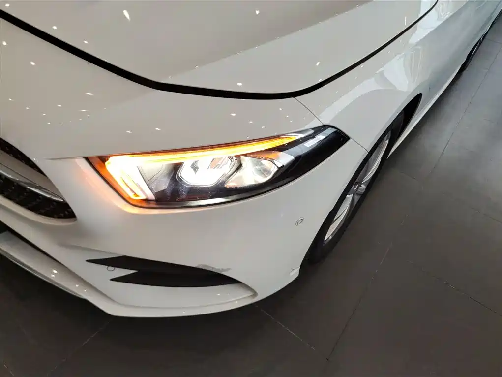 Mercedes-Benz A-Class 2022 — фото 24