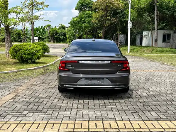 Volvo S90 2020