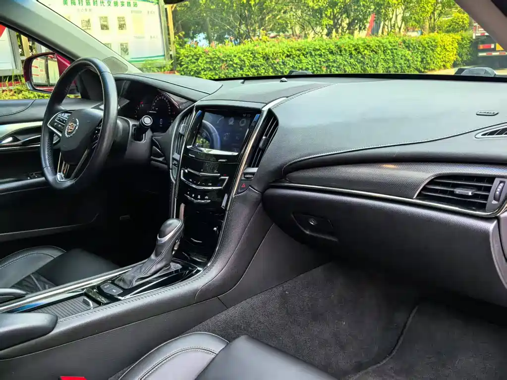 Cadillac ATS-L 2015 — фото 15