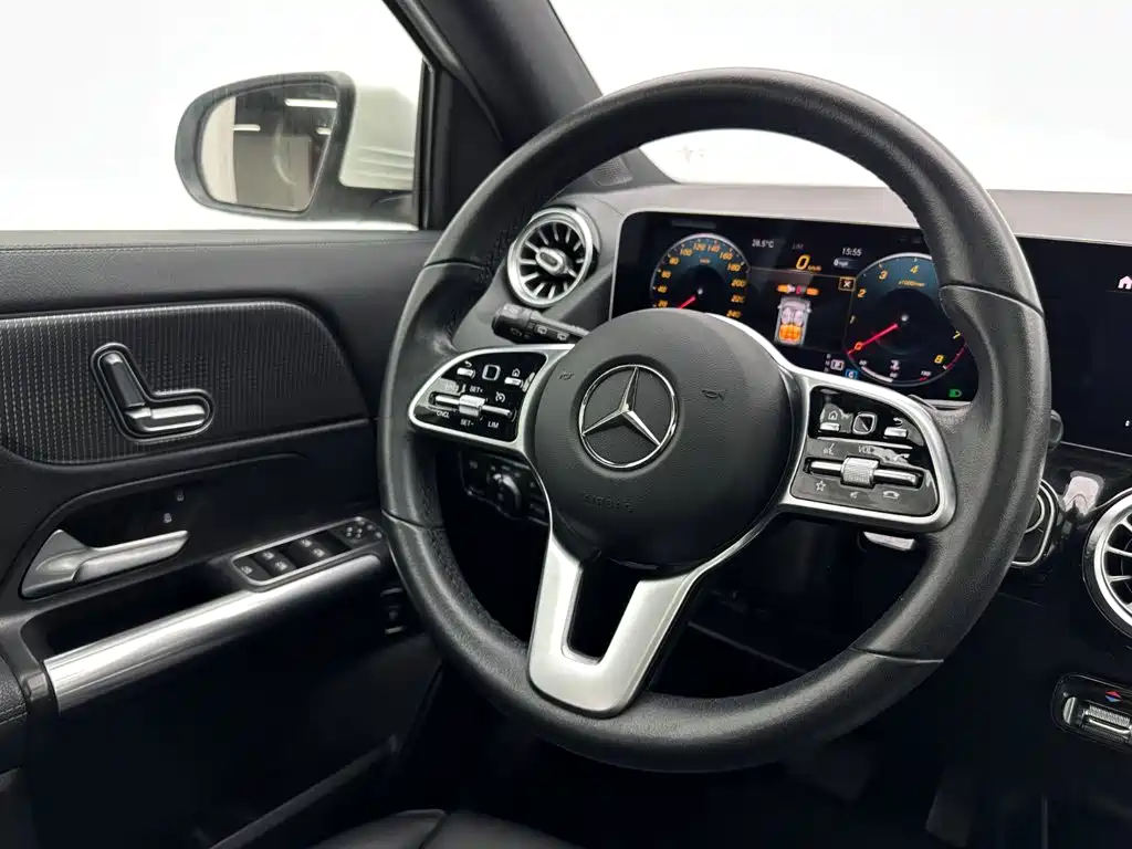 Mercedes-Benz GLA 2021 — фото 10