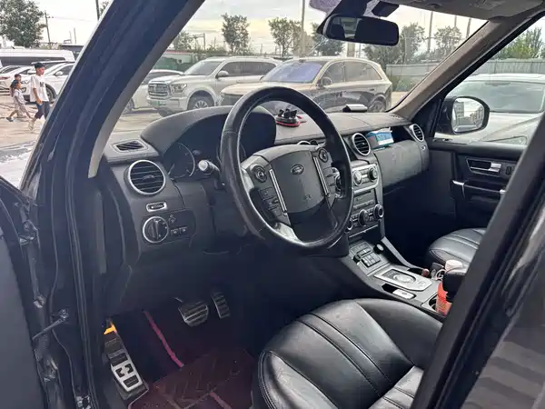 Land Rover Discovery 2017