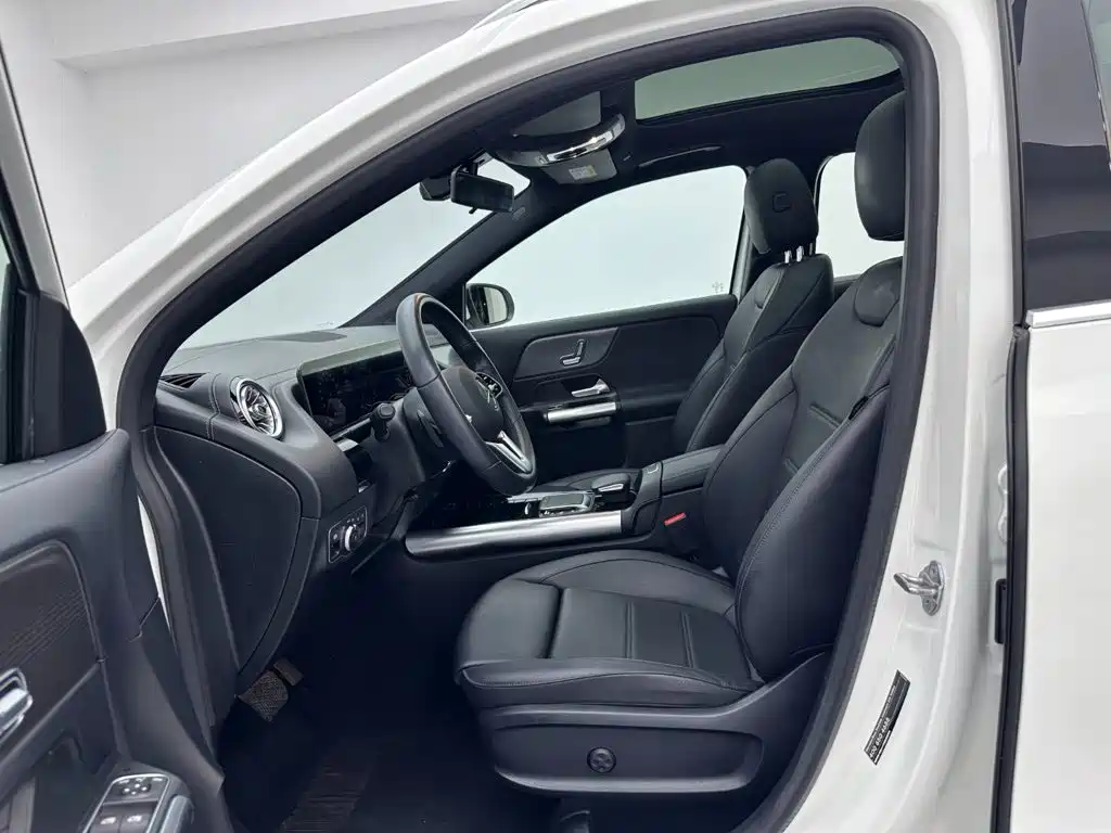Mercedes-Benz GLA 2021 — фото 19