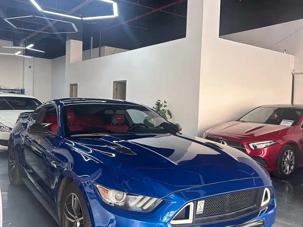 Ford Mustang 2018 — фото 2