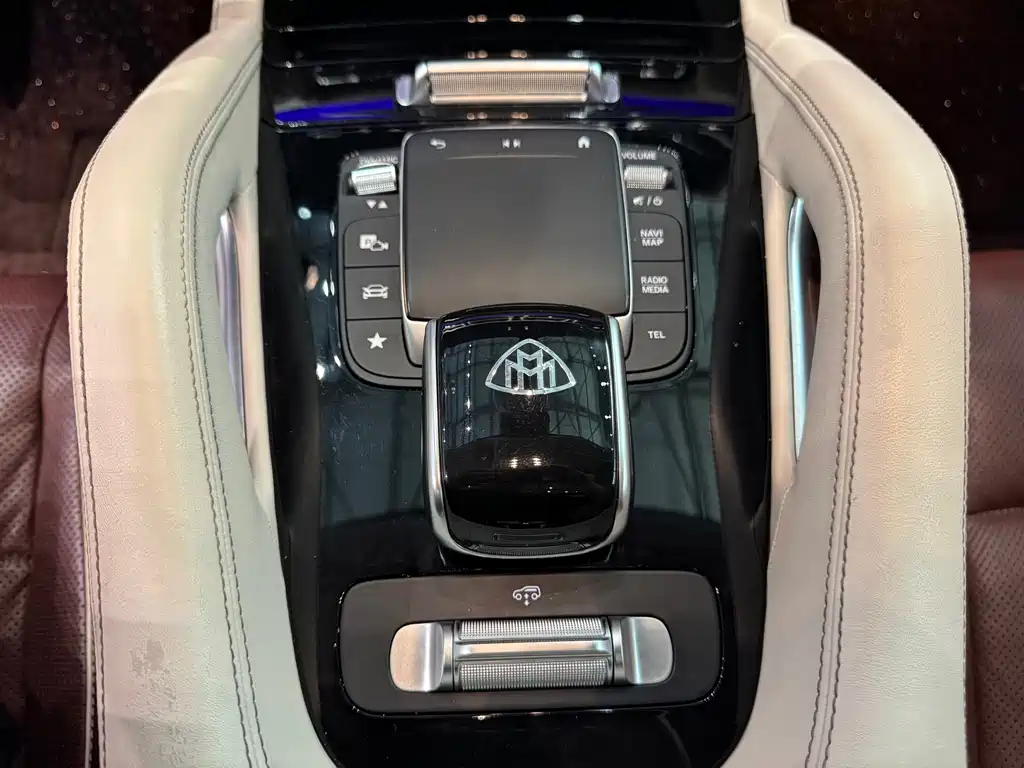 Mercedes-Benz GLS 2022 — фото 18