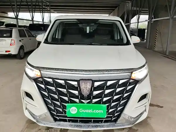 Roewe iMAX8 2024